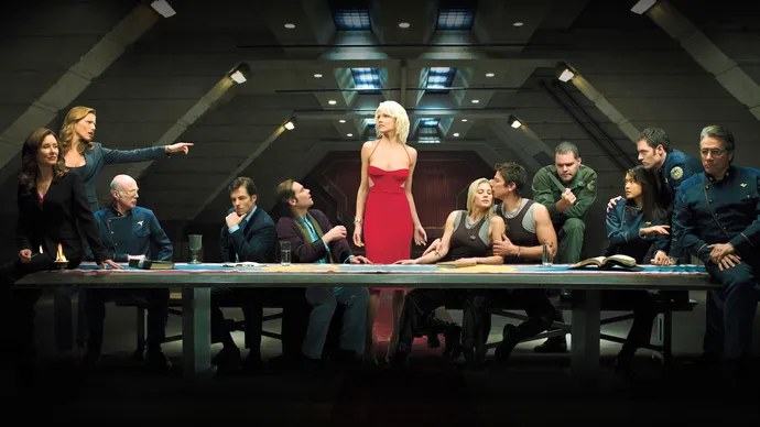 Постер сериала Звёздный крейсер «Галактика»